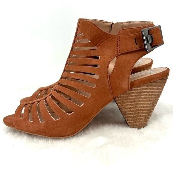 VINCE CAMUTO Size 8.5 Brown/Caramel Peep Toe/Open Heel Ankle Strap Heels - Picture 1 of 13